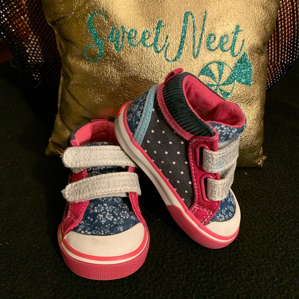 Fun little sneaker